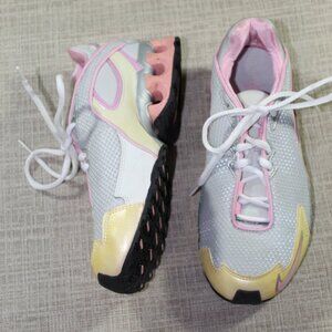 Nike Impax Size 7 Grey Pink and Yellow Athletic Shoes - LIKE NEW